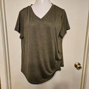 EMERY ROSE Plus Size Women's V Neck Short Sleeve Pleated T-Shirt